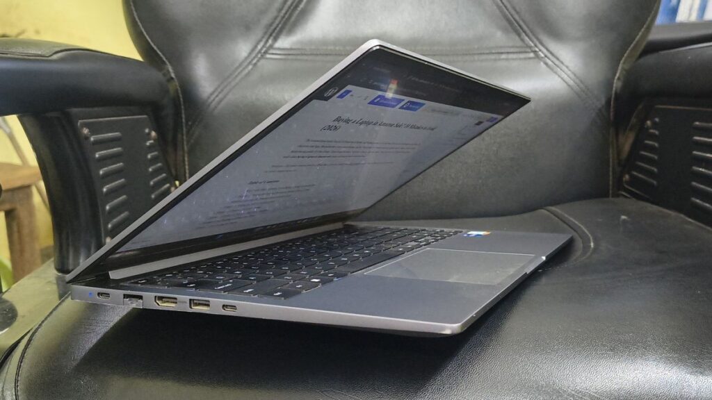 Test every laptop port after delivery from Amazon sale