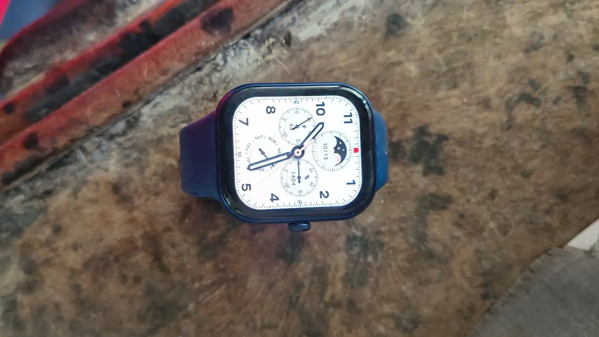 Redmi Watch Move AMOLED Display Redmi Watch Move 1.85-inch AMOLED display showing a chronograph watch face