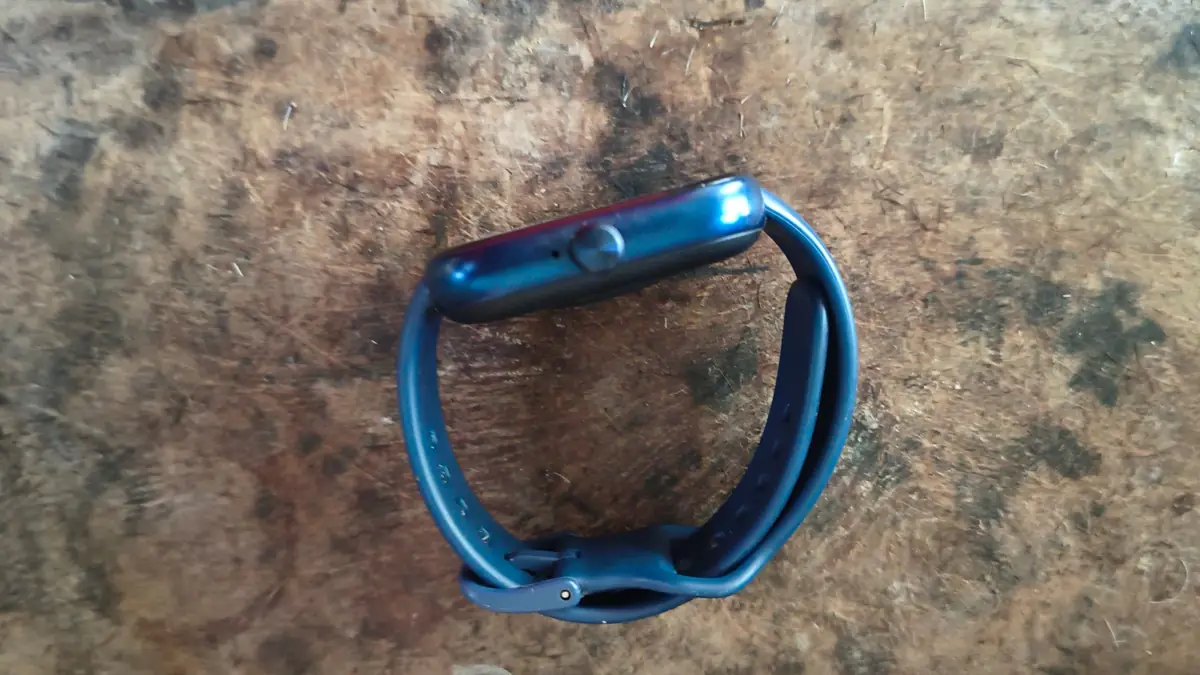 Redmi Watch Move Rotating Crown Redmi Watch Move rotating crown on the side of the Blue Blaze frame